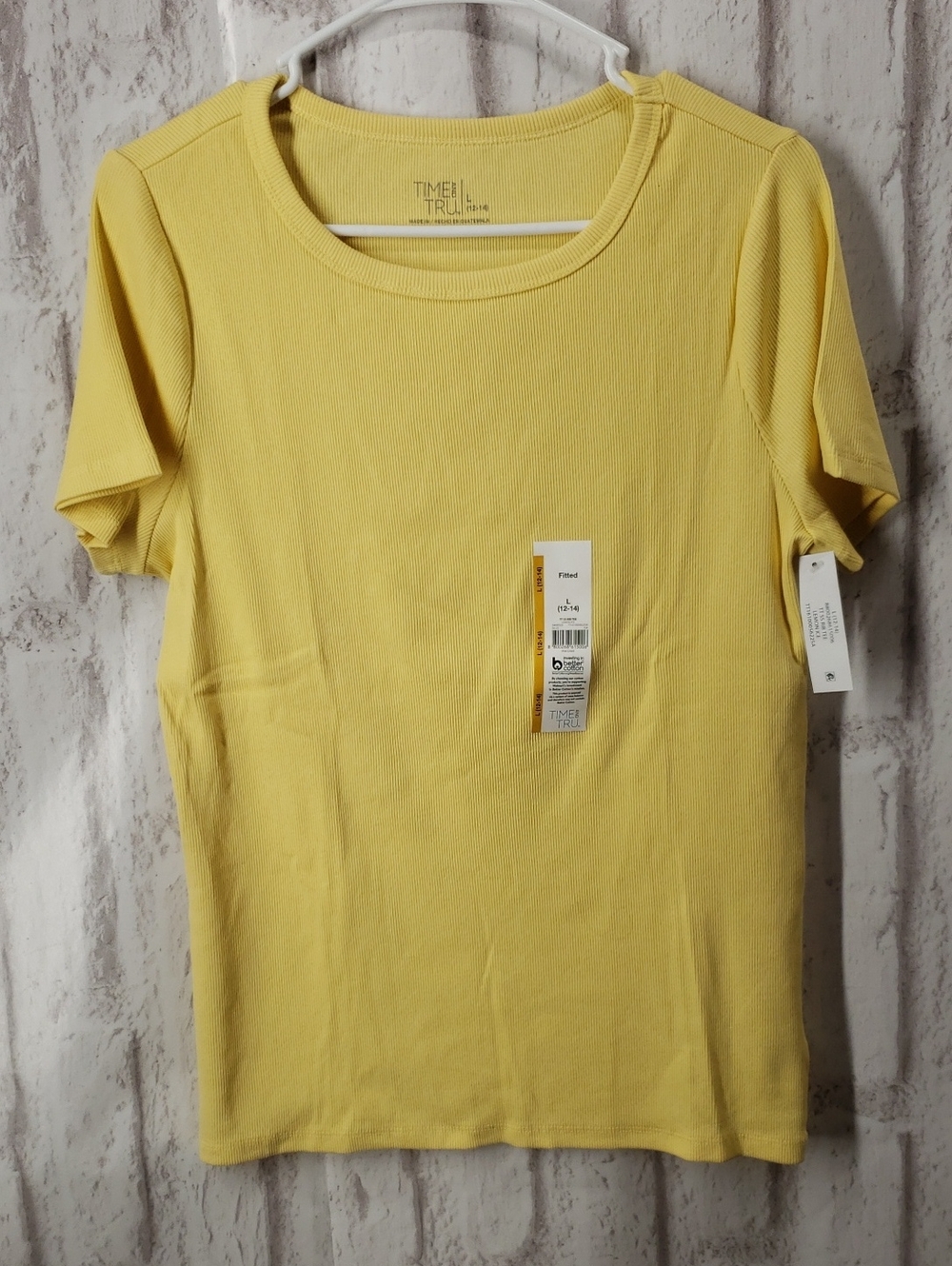 Time and Tru Pale Yellow Ribbed Short Sleeve Tee. NWT. Large.
